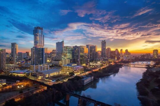 Two Incredible Cities, One Amazing Holiday